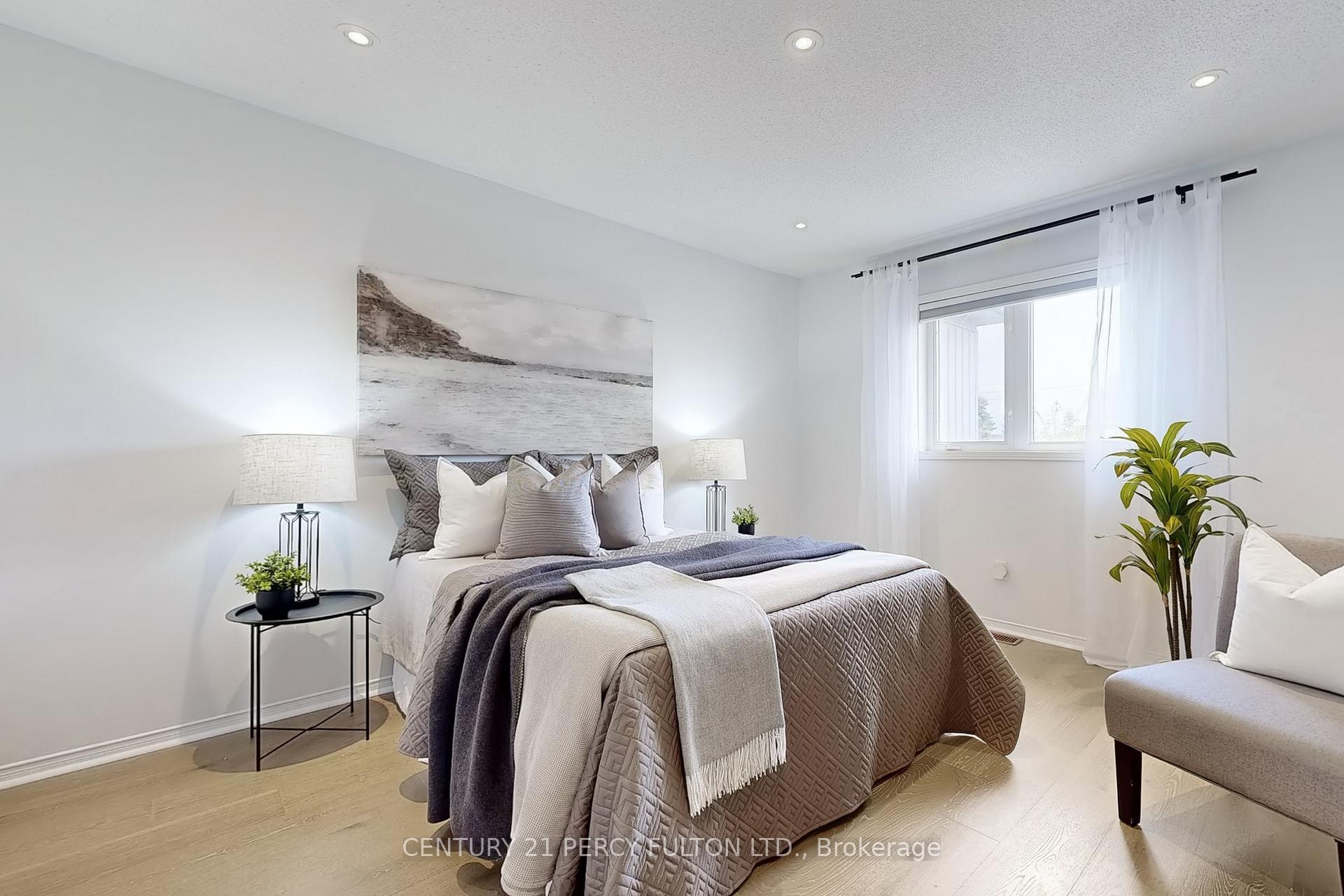 Photo 24 of 43 Dancers Drive, Markham, Angus Glen — HOMEH
