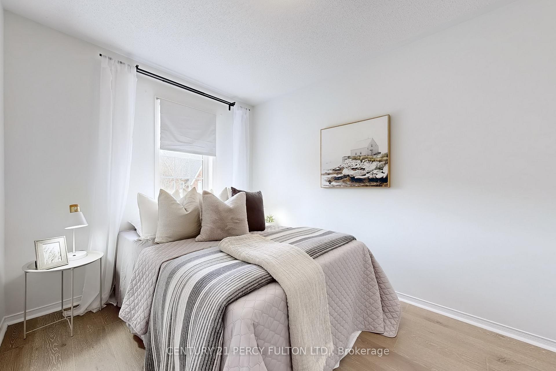 Photo 37 of 43 Dancers Drive, Markham, Angus Glen — HOMEH