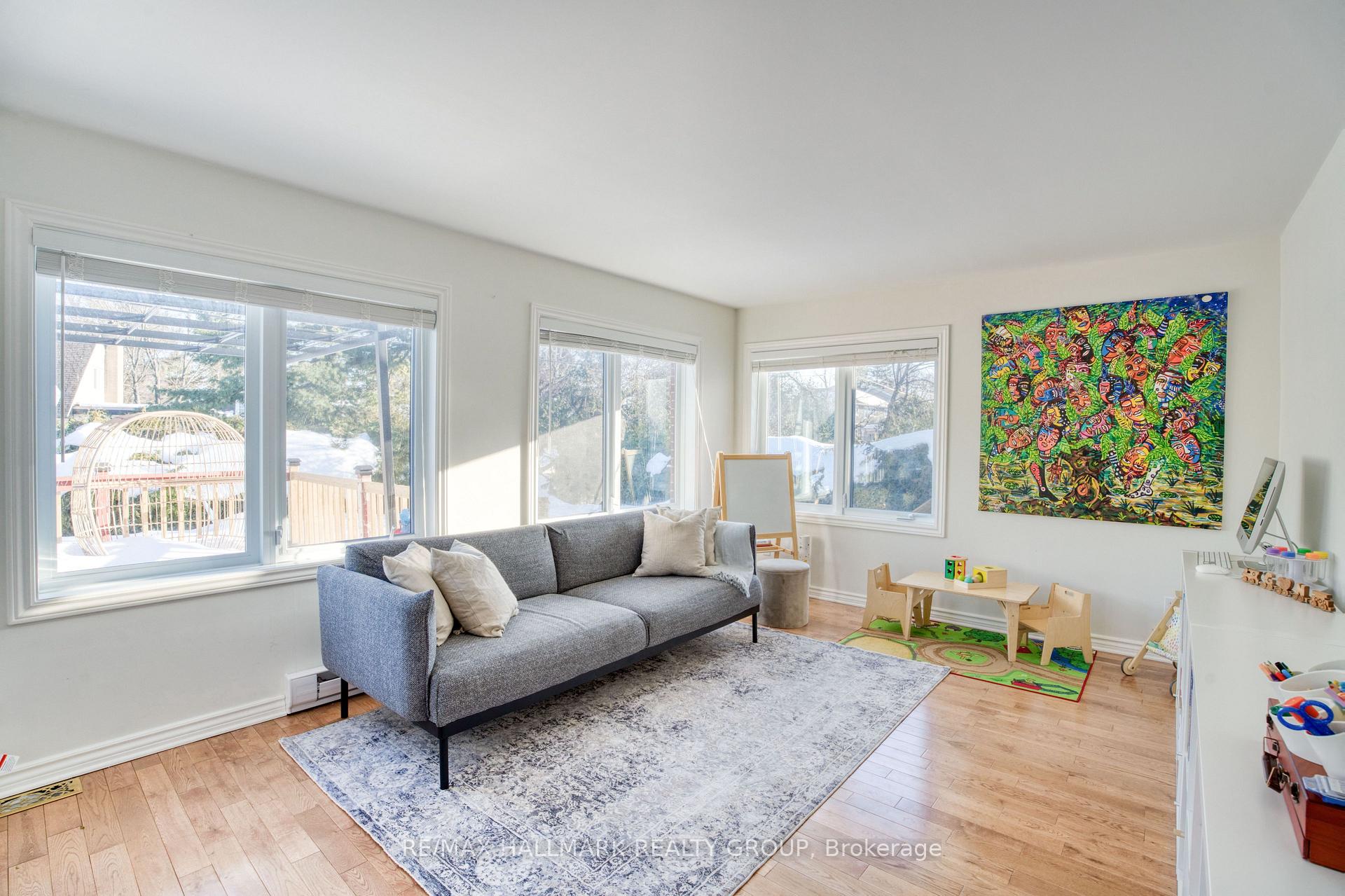 Photo 16 of 170 Wilshire Avenue, Ottawa, Courtland Park — HOMEH