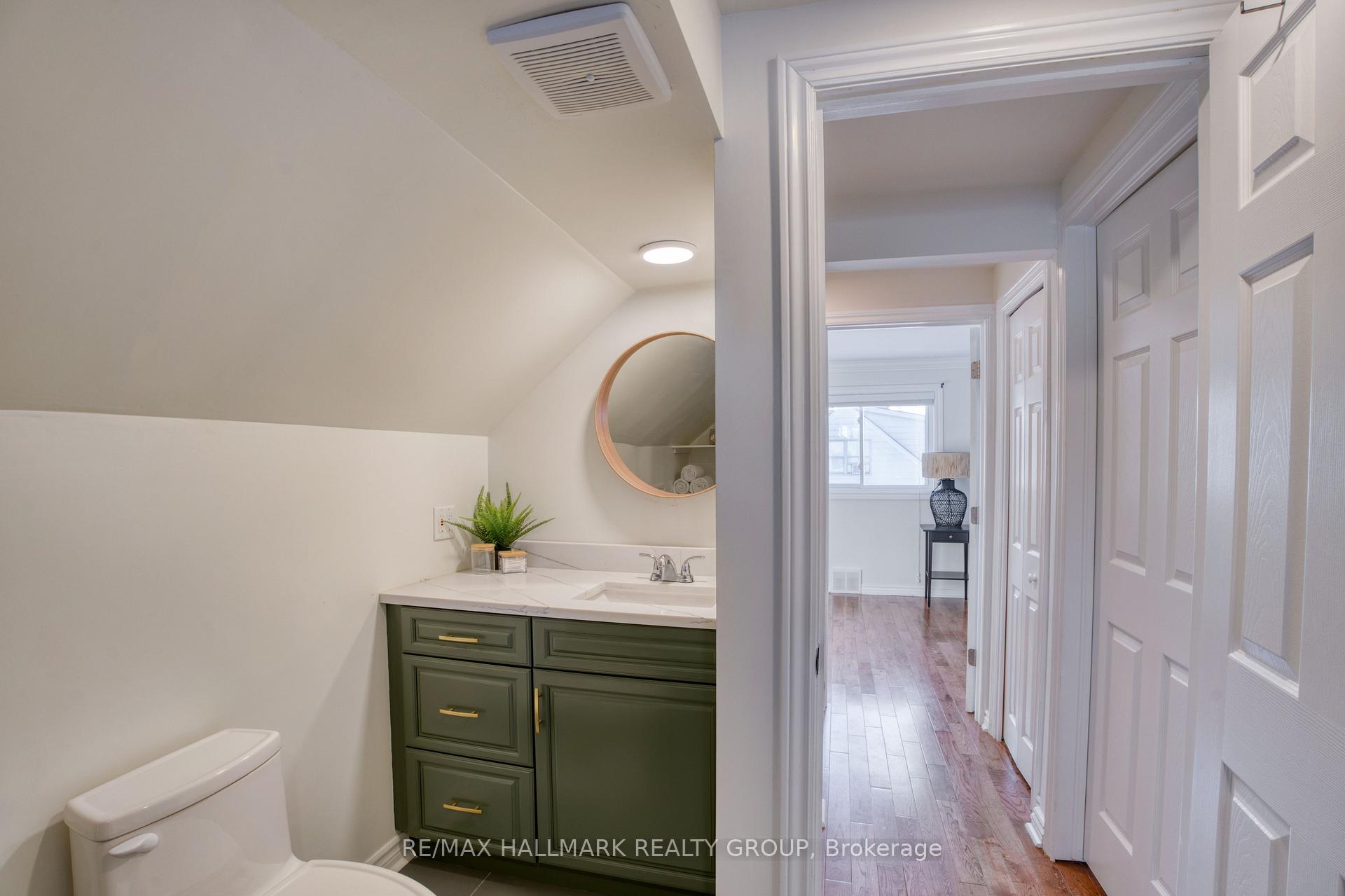 Photo 20 of 170 Wilshire Avenue, Ottawa, Courtland Park — HOMEH