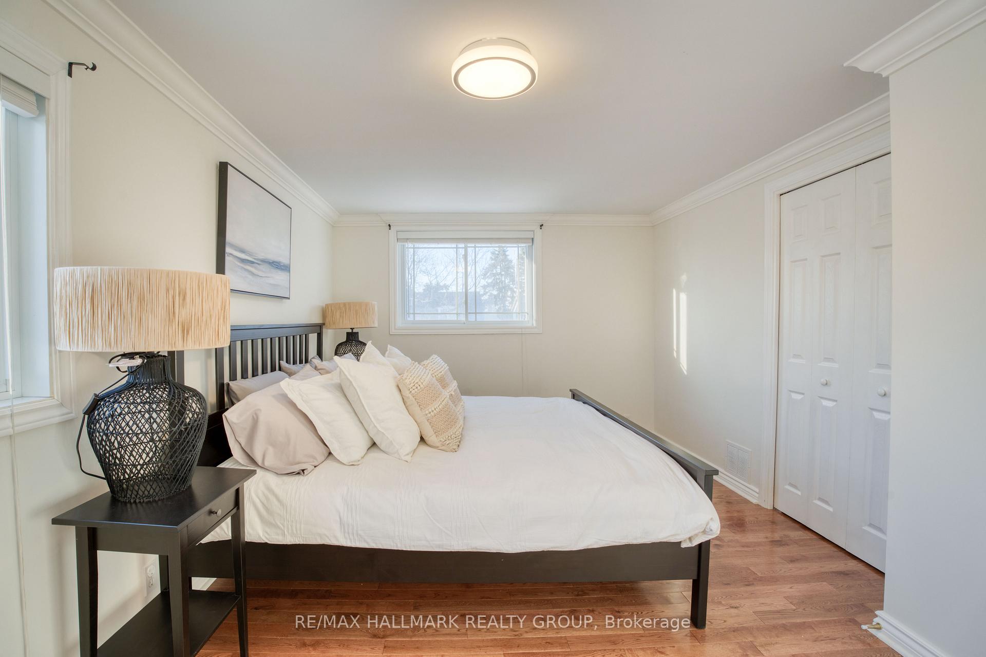 Photo 21 of 170 Wilshire Avenue, Ottawa, Courtland Park — HOMEH