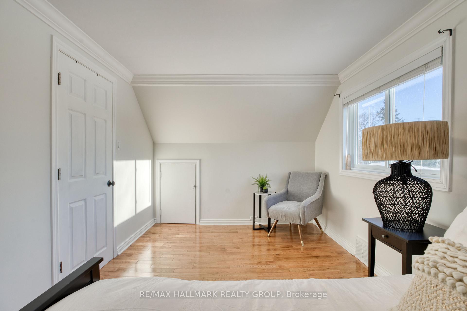 Photo 23 of 170 Wilshire Avenue, Ottawa, Courtland Park — HOMEH