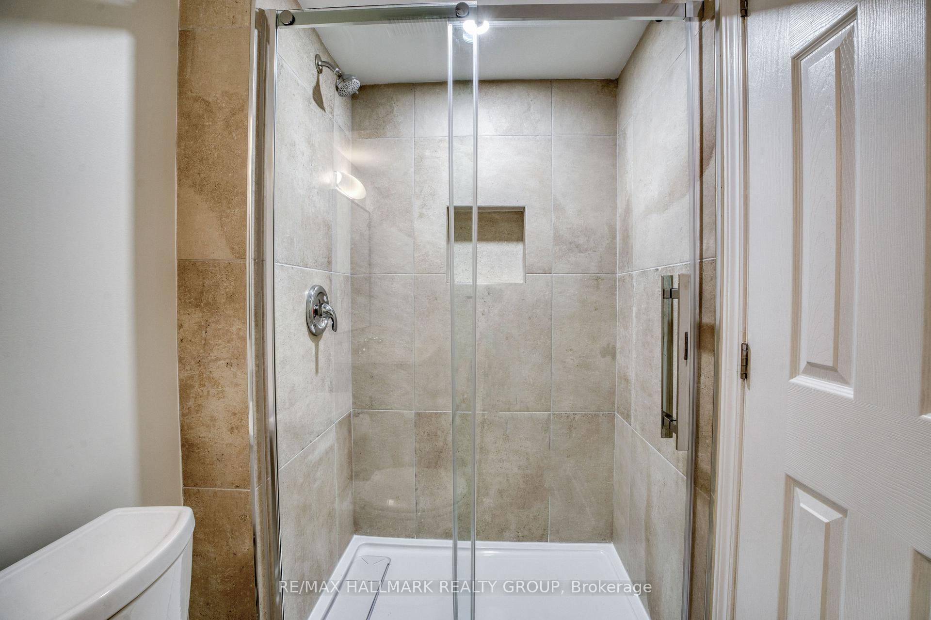 Photo 30 of 170 Wilshire Avenue, Ottawa, Courtland Park — HOMEH