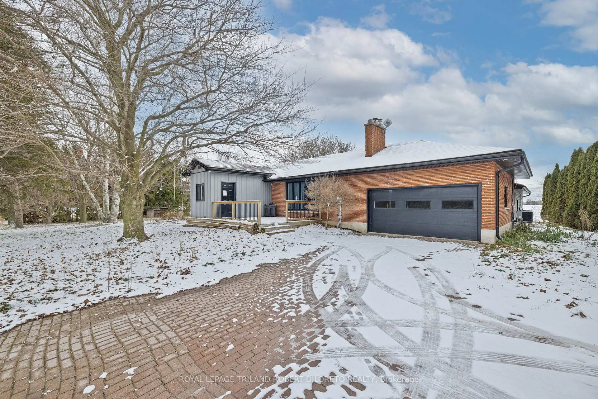 Front of 9755 Longwoods Road