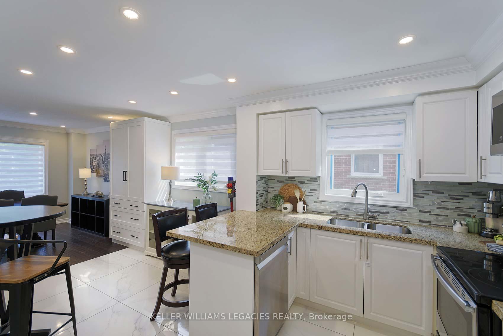 Photo 11 of 66 Delmark Boulevard, Markham, Sherwood-Amberglen — HOMEH