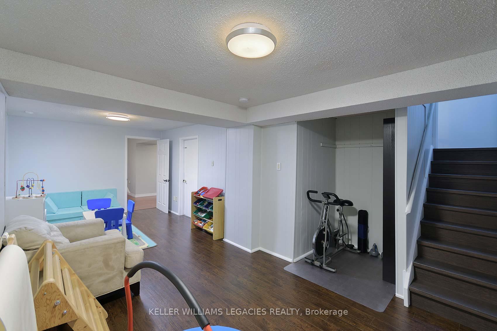 Photo 28 of 66 Delmark Boulevard, Markham, Sherwood-Amberglen — HOMEH