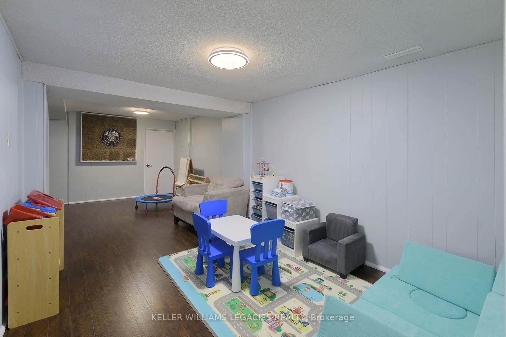 Photo 29 of 66 Delmark Boulevard, Markham, Sherwood-Amberglen — HOMEH