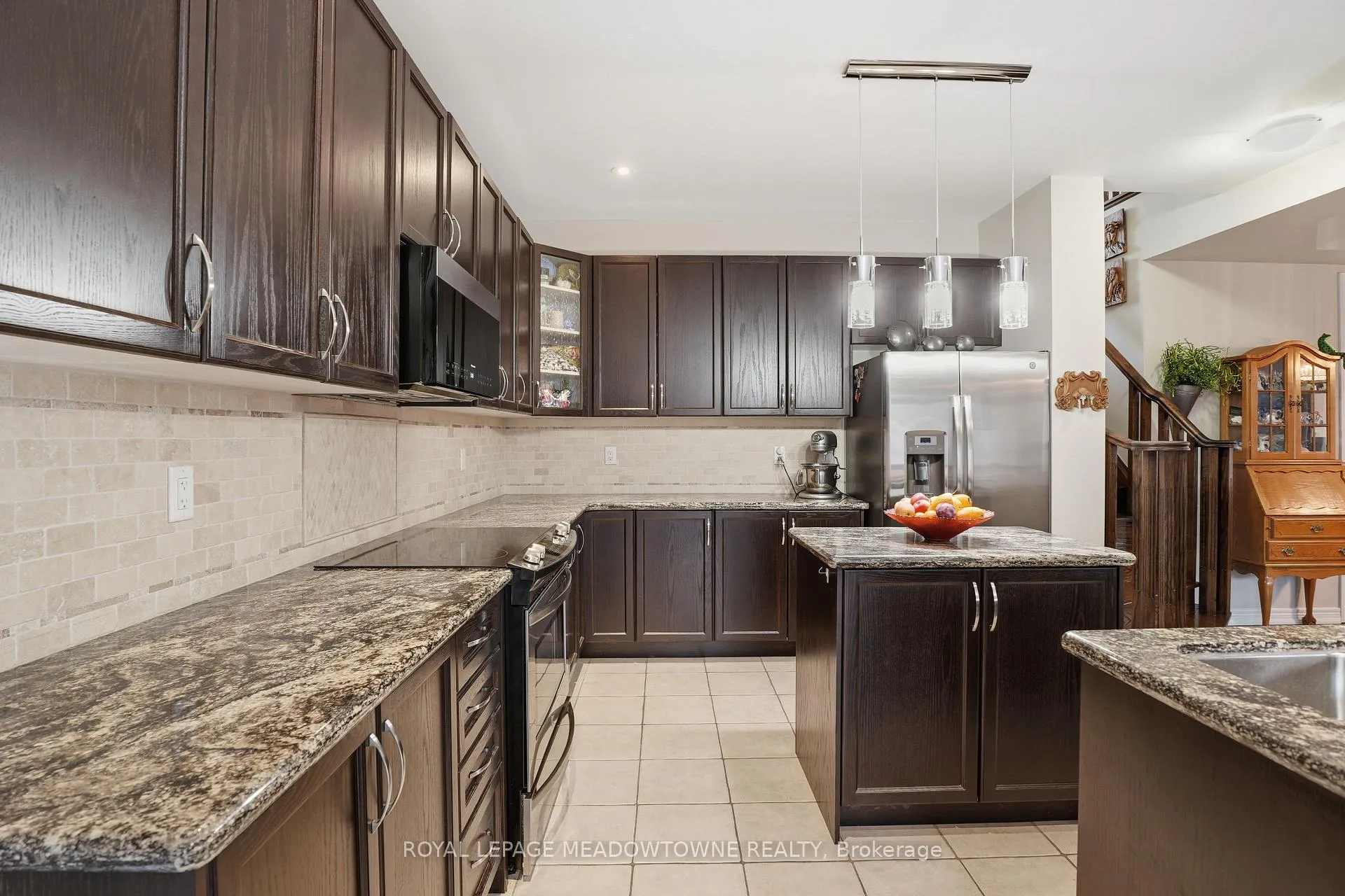 Photo 15 of 633 Wettlaufer Terrace, Milton, Scott — HOMEH