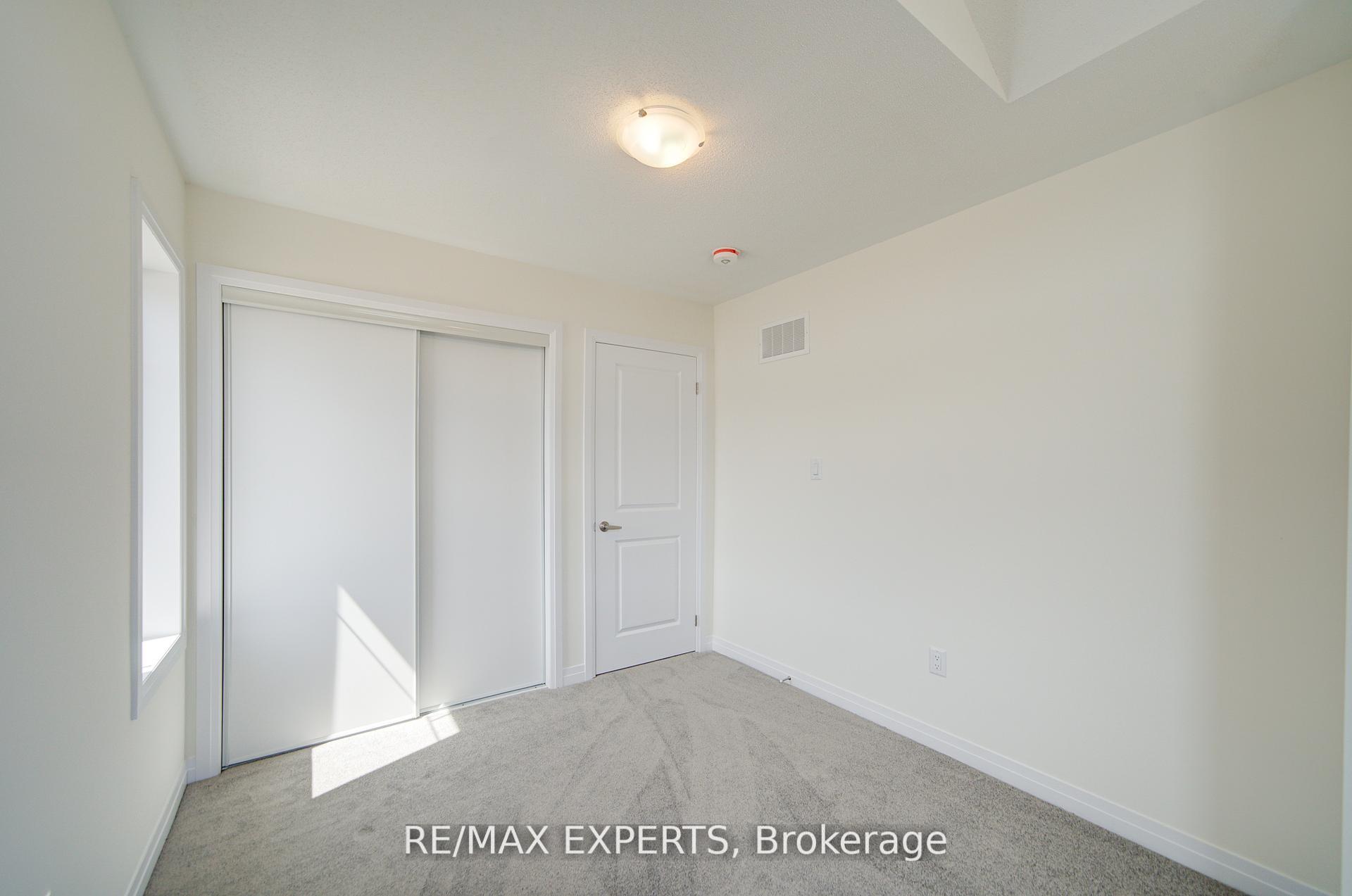 Photo 27 of 564 Hudson Crescent, Midland — HOMEH