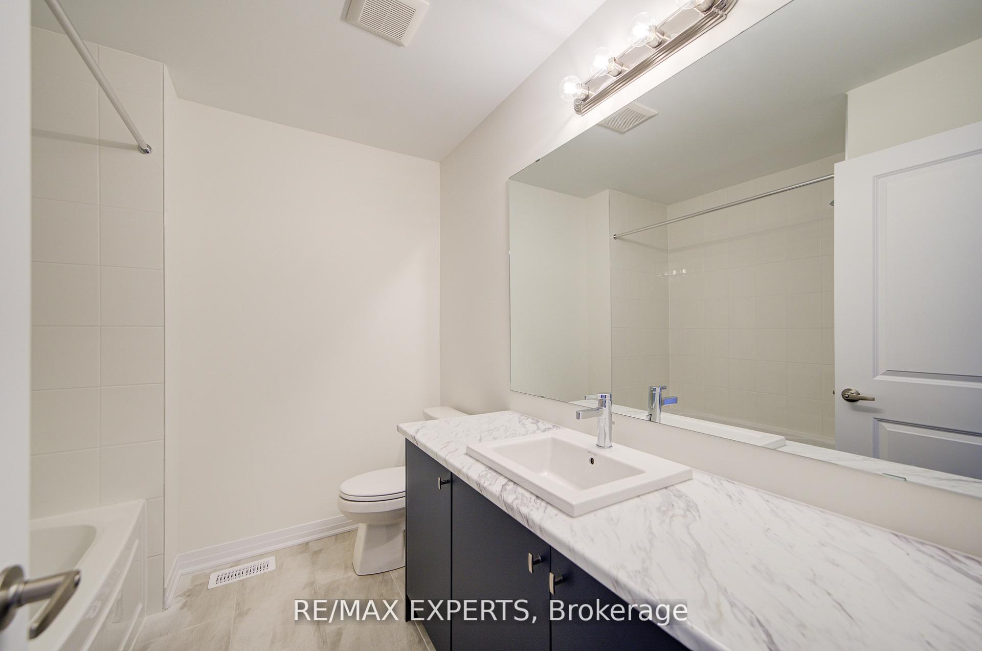 Photo 34 of 564 Hudson Crescent, Midland — HOMEH