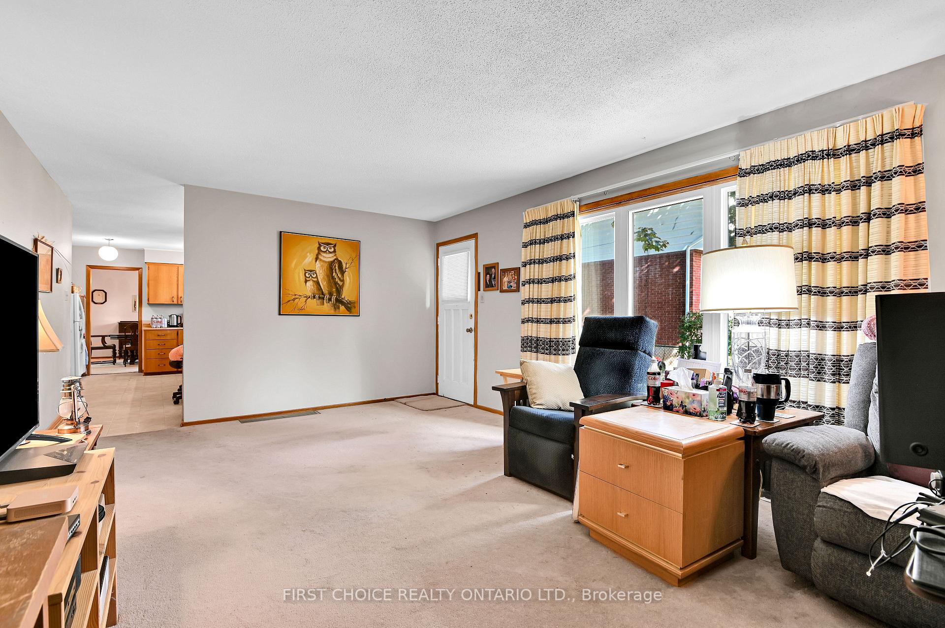 Photo 16 of 1577 Claymor Avenue, Ottawa, Carleton Heights — HOMEH