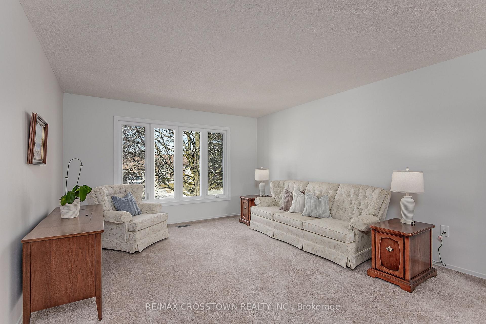 Photo 15 of 2285 Meadowland Street, Innisfil, Churchill — HOMEH