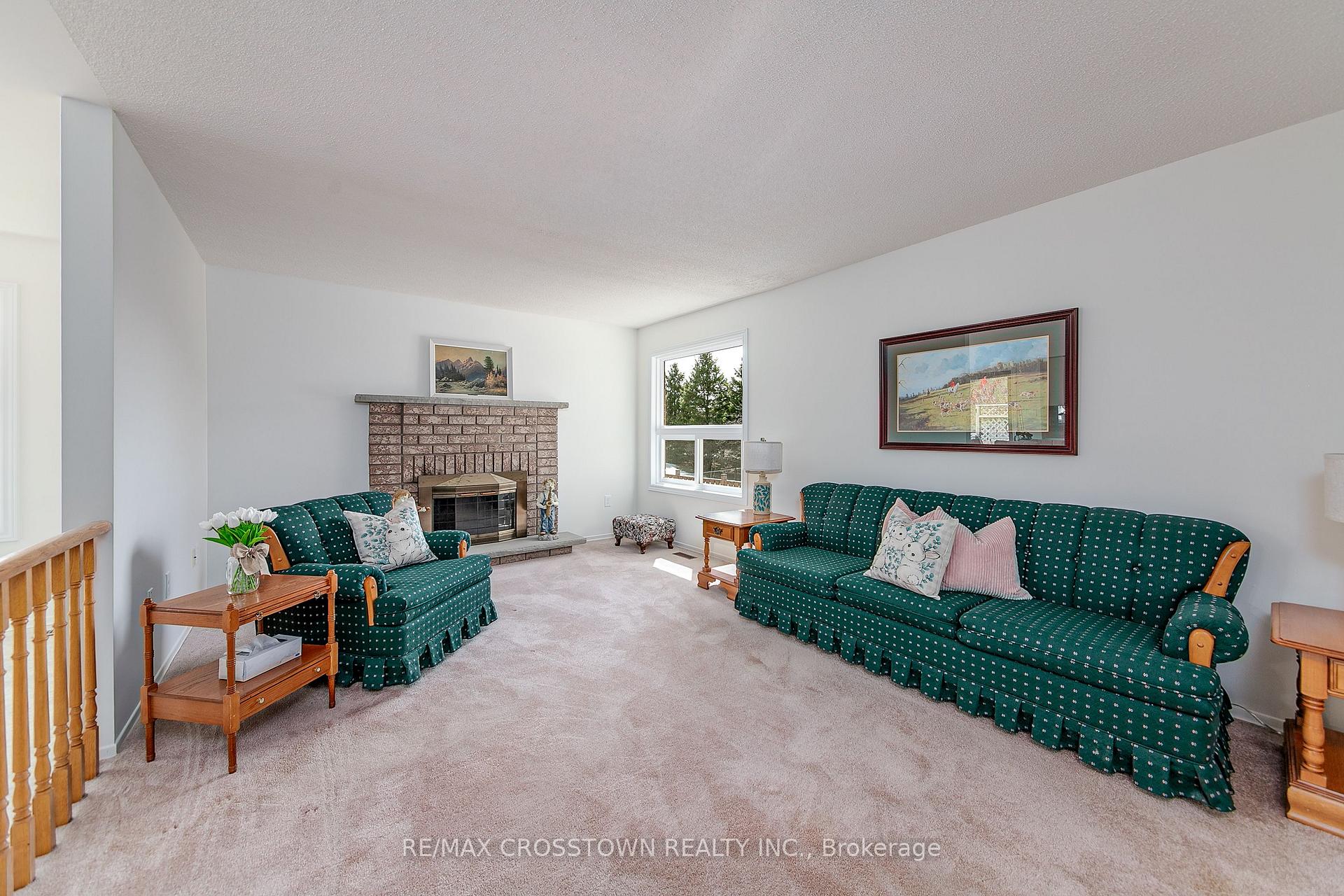 Photo 16 of 2285 Meadowland Street, Innisfil, Churchill — HOMEH