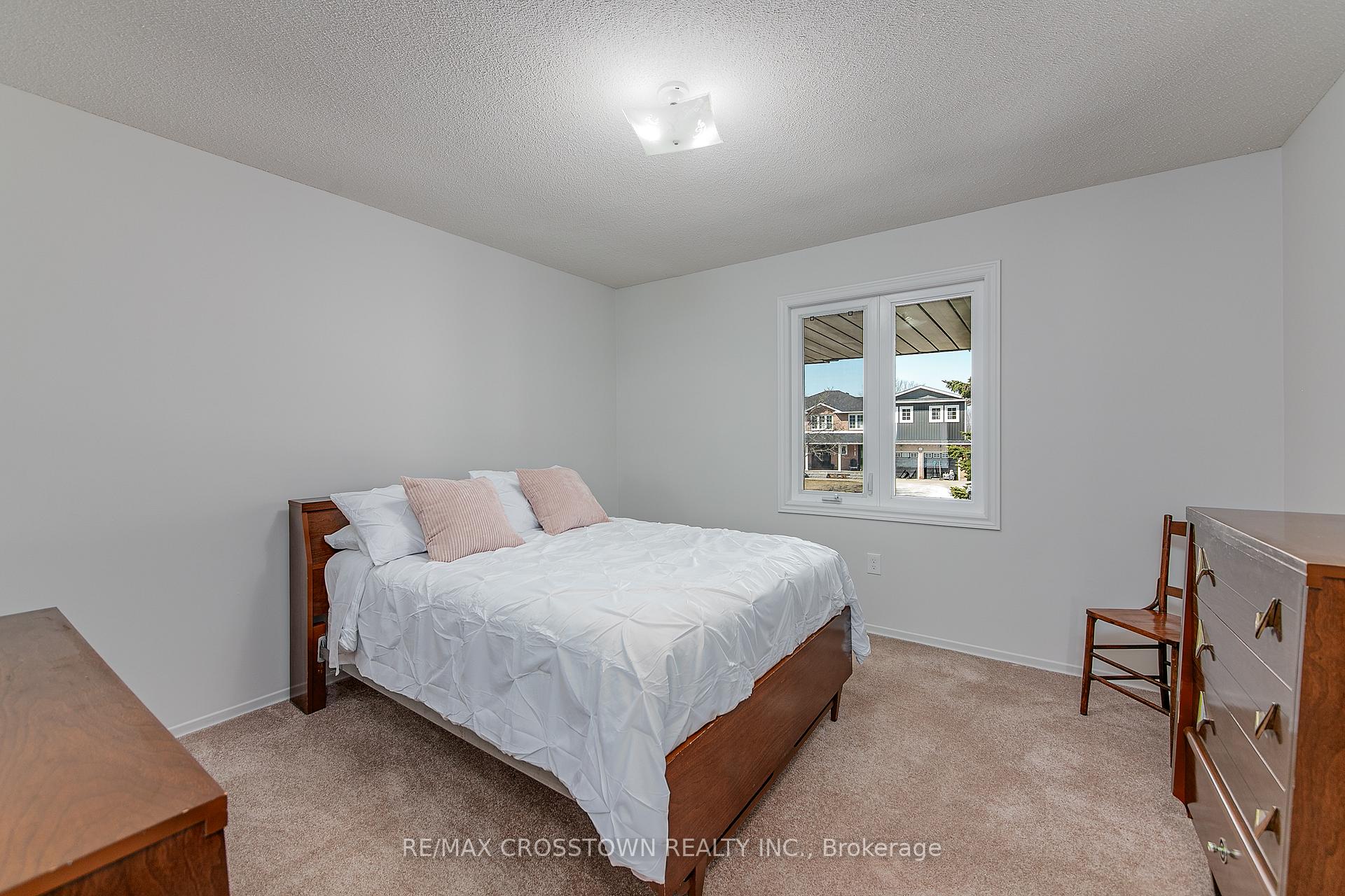 Photo 23 of 2285 Meadowland Street, Innisfil, Churchill — HOMEH