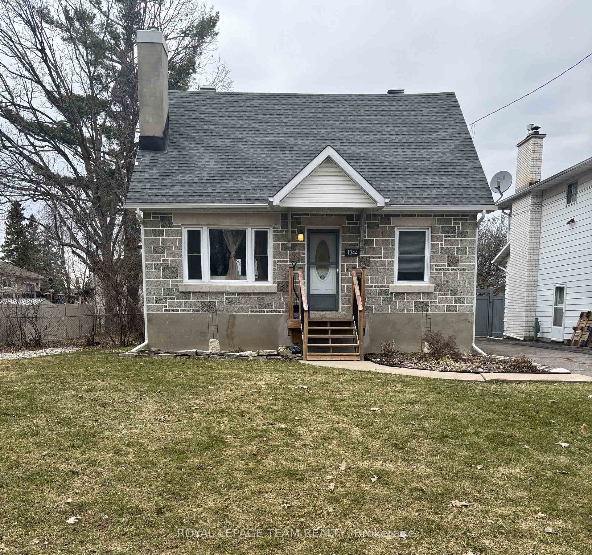 Photo 1 of 1344 Normandy Crescent, Ottawa, Carleton Heights — HOMEH