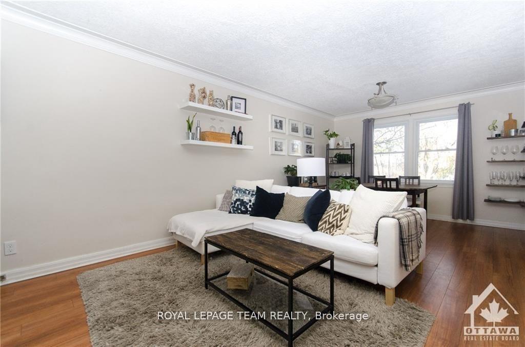 Photo 2 of 1344 Normandy Crescent, Ottawa, Carleton Heights — HOMEH