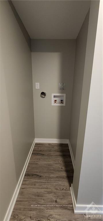 Photo 11 of Unit B, 264 Ponderosa Street, Ottawa, Kanata - Emerald Meadows/Trailwest — HOMEH