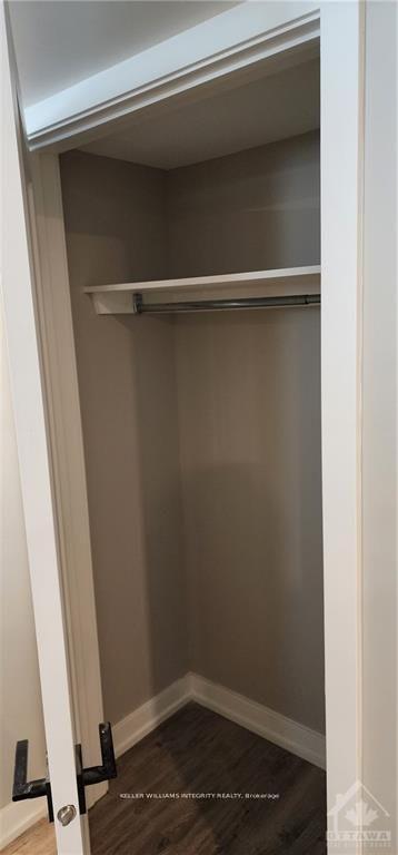 Photo 14 of Unit B, 264 Ponderosa Street, Ottawa, Kanata - Emerald Meadows/Trailwest — HOMEH