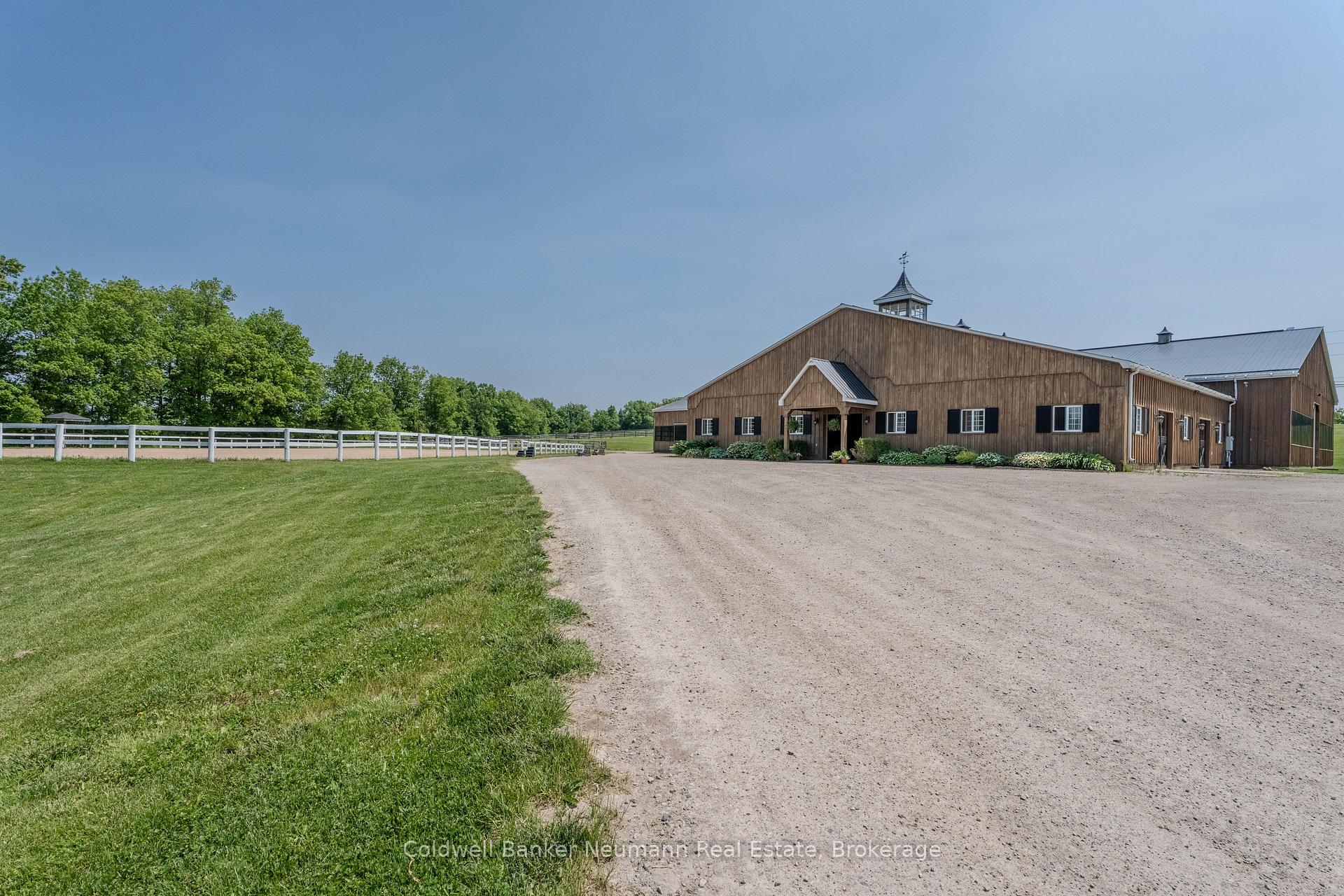 Photo 38 of 10553 Guelph Line, Milton, Rural Milton West — HOMEH