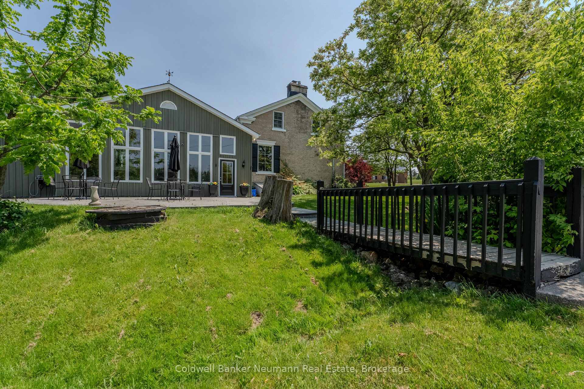 Photo 11 of 10553 Guelph Line, Milton, Rural Milton West — HOMEH
