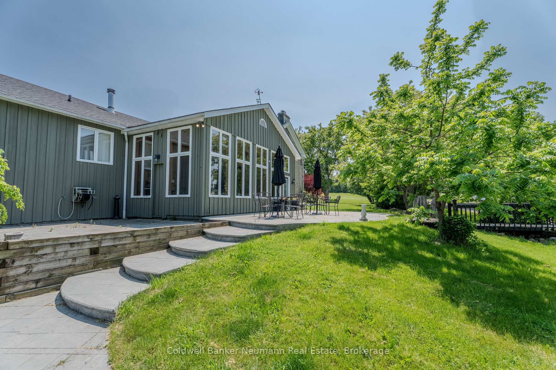 Photo 16 of 10553 Guelph Line, Milton, Rural Milton West — HOMEH