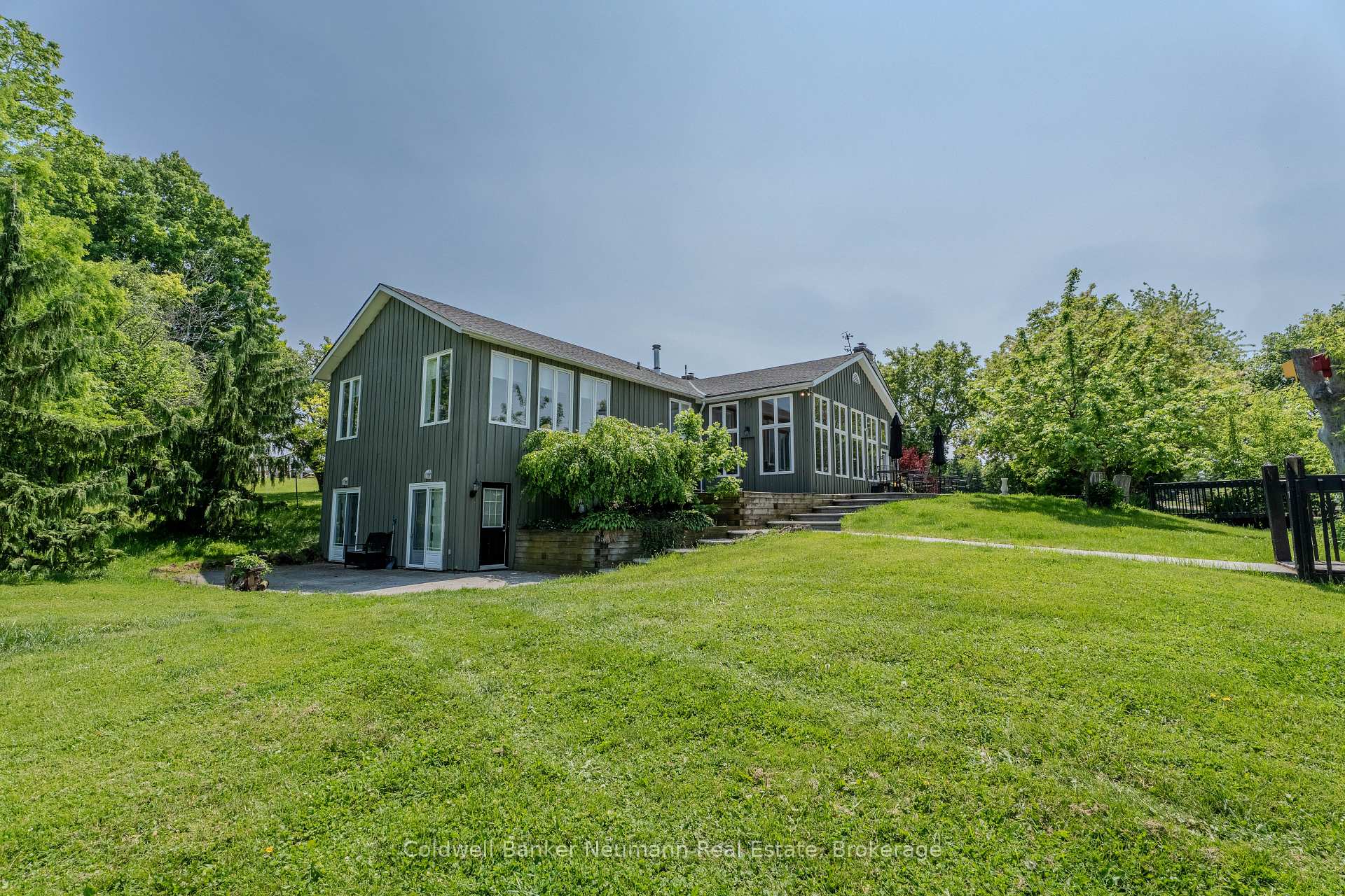 Photo 37 of 10553 Guelph Line, Milton, Rural Milton West — HOMEH