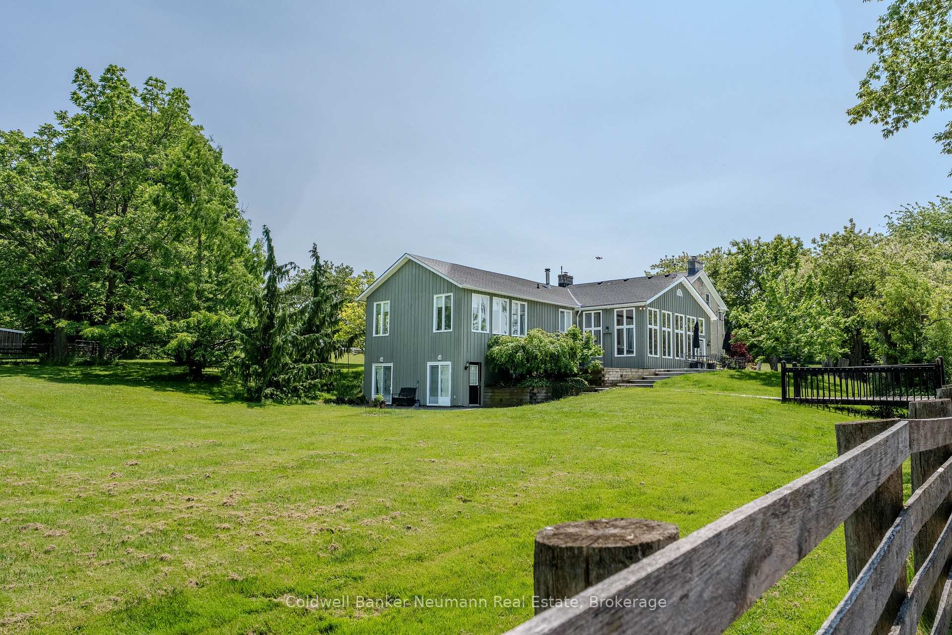 Photo 26 of 10553 Guelph Line, Milton, Rural Milton West — HOMEH
