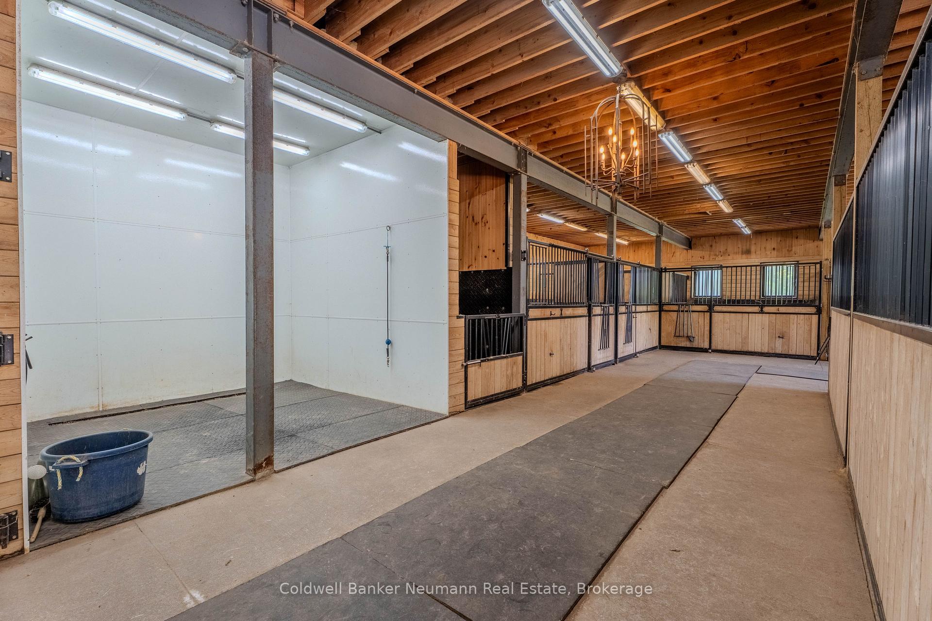 Photo 30 of 10553 Guelph Line, Milton, Rural Milton West — HOMEH
