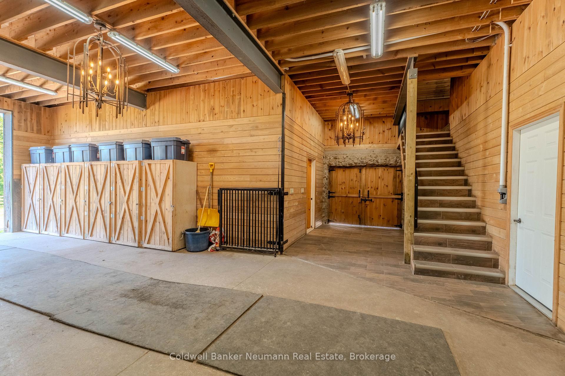 Photo 20 of 10553 Guelph Line, Milton, Rural Milton West — HOMEH