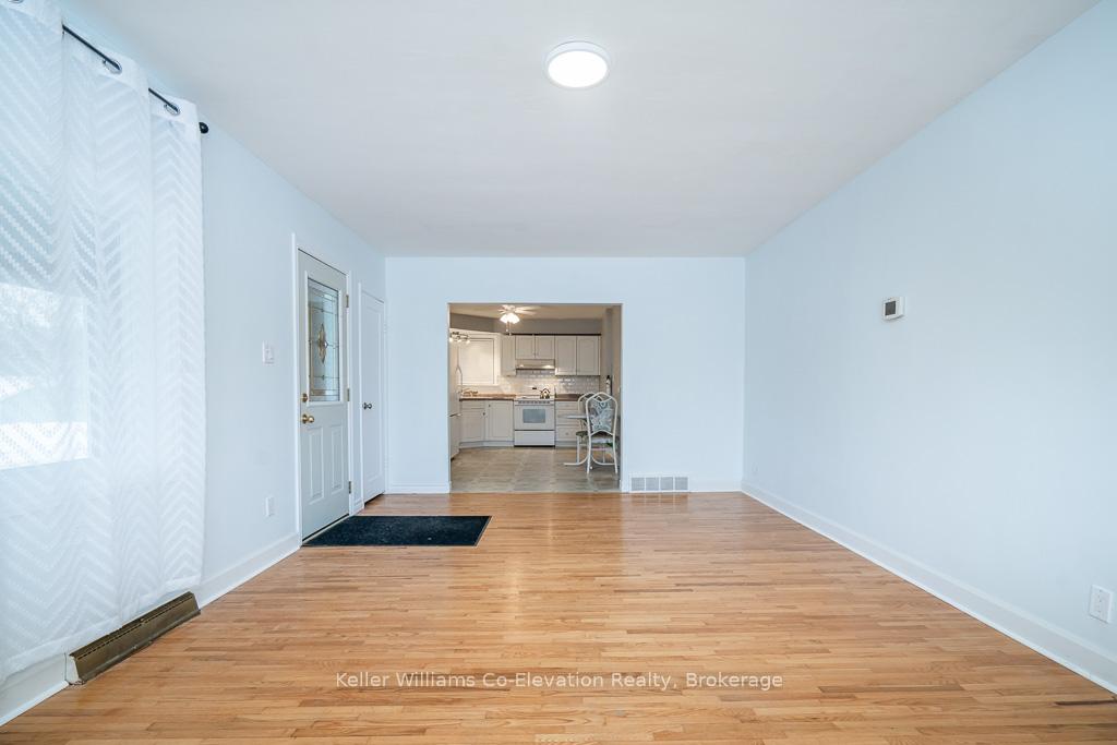 Photo 8 of 162 Lindsay Street, Midland — HOMEH