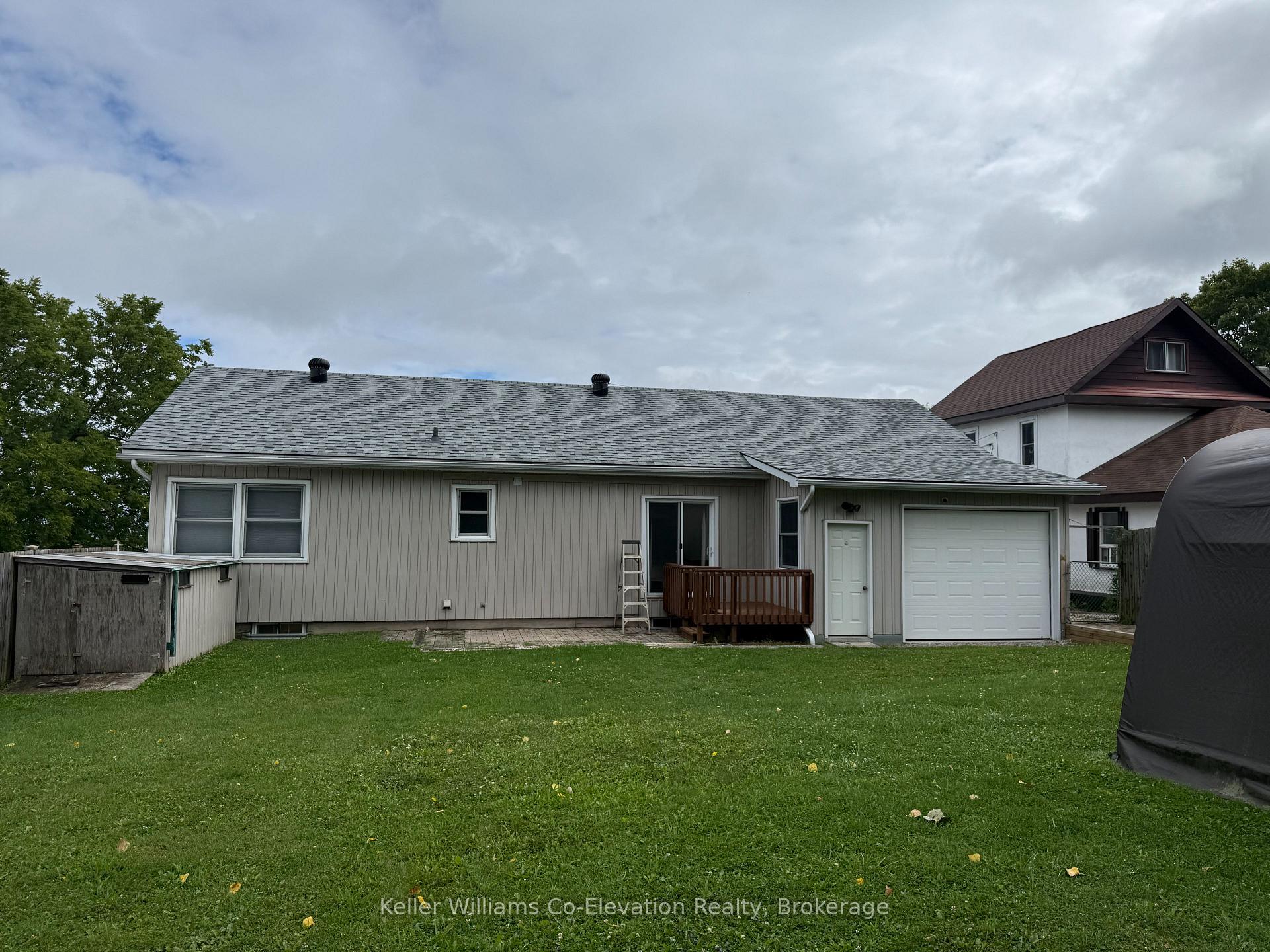 Photo 15 of 162 Lindsay Street, Midland — HOMEH