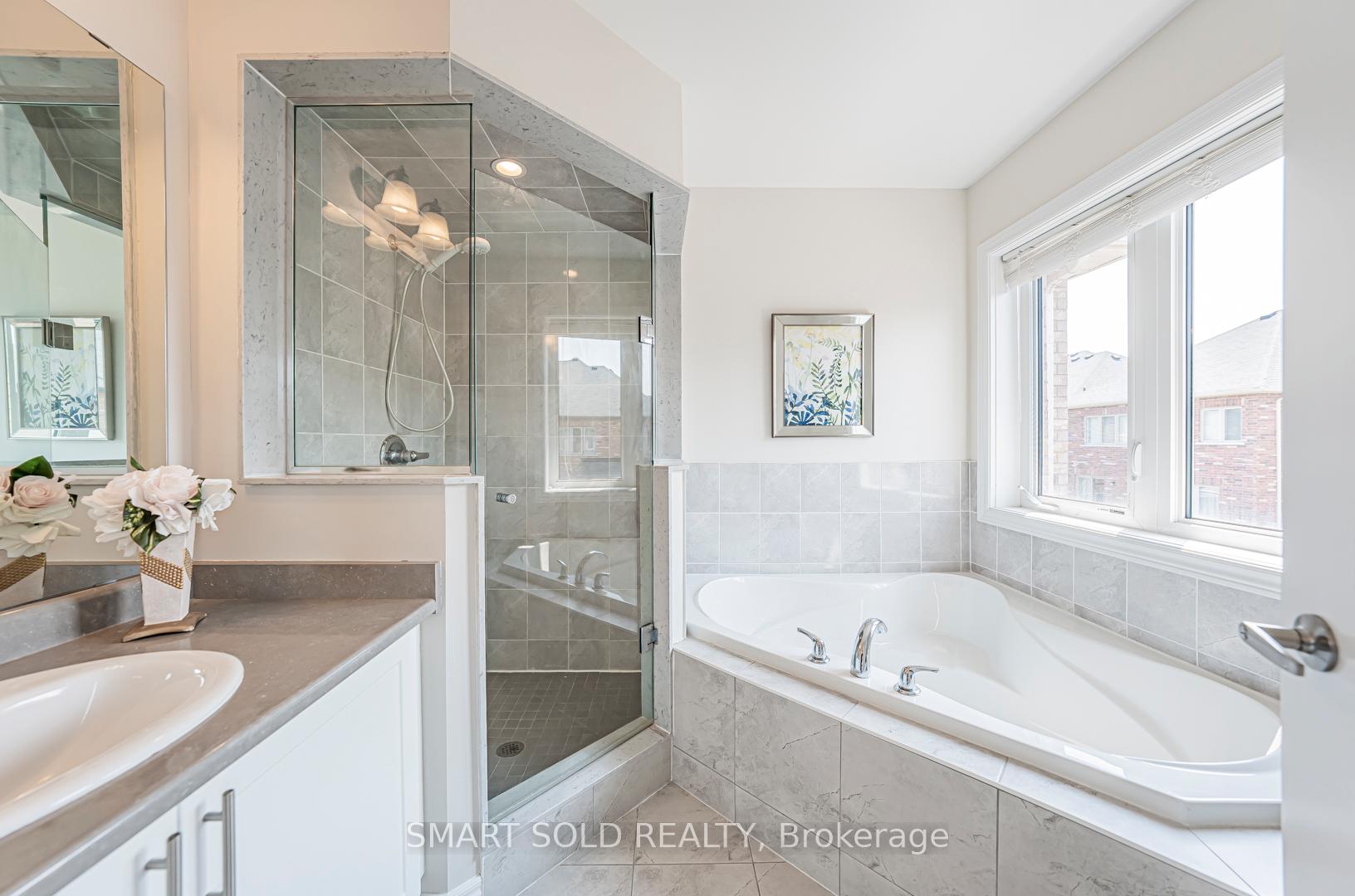 Photo 23 of 5 Alatera Avenue, Markham, Wismer — HOMEH
