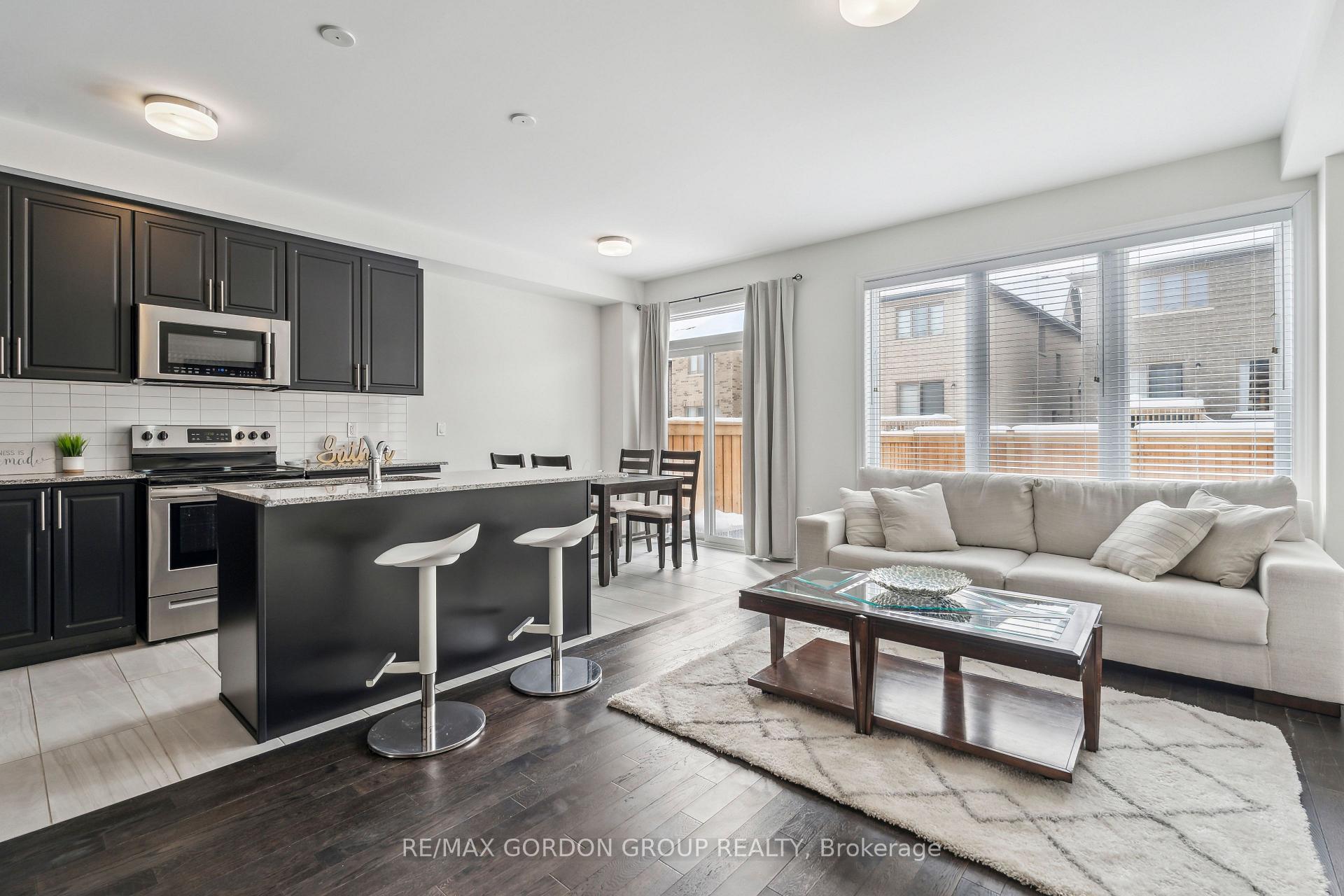 Photo 9 of 1461 Blackmore Street, Innisfil, Alcona — HOMEH