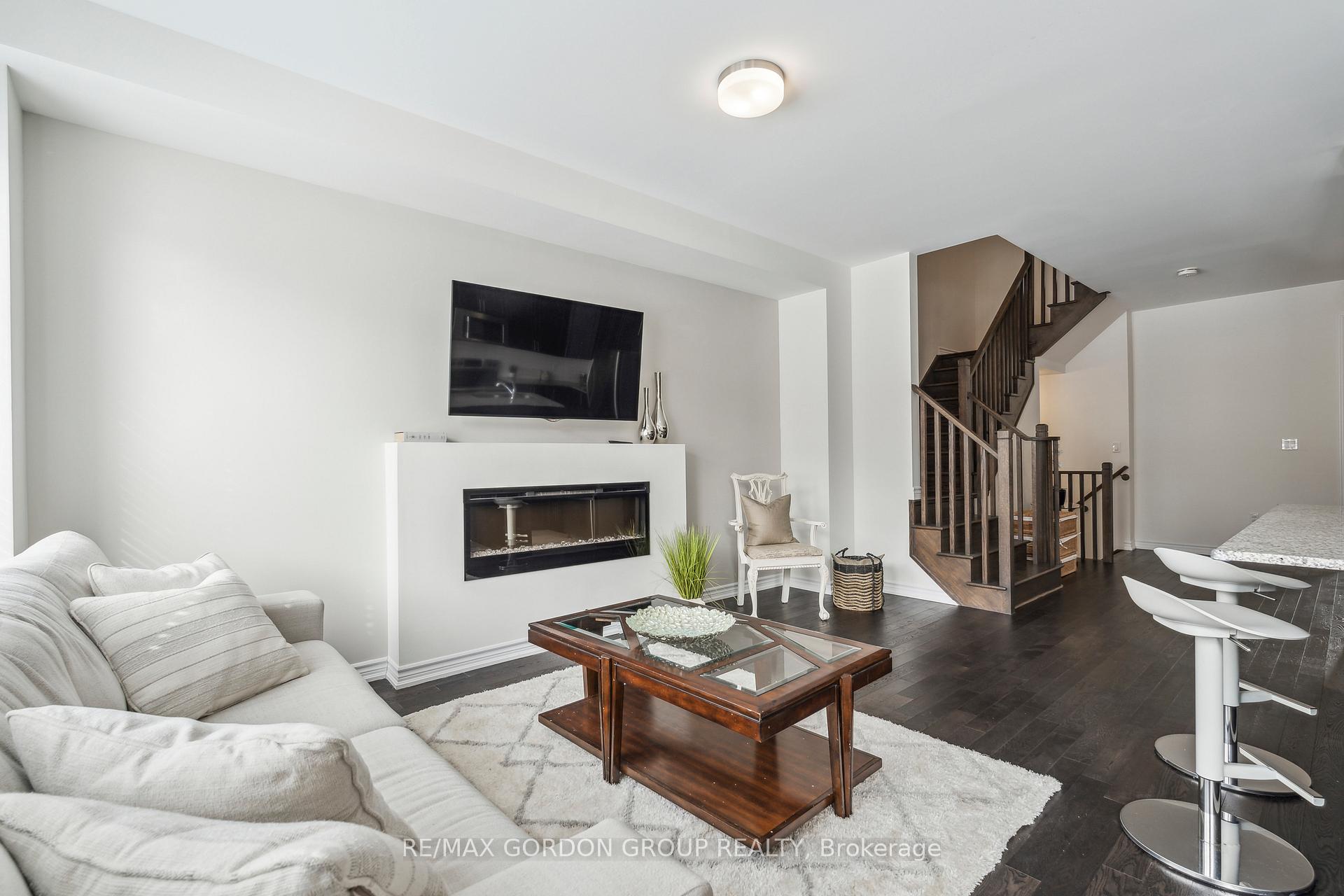 Photo 11 of 1461 Blackmore Street, Innisfil, Alcona — HOMEH