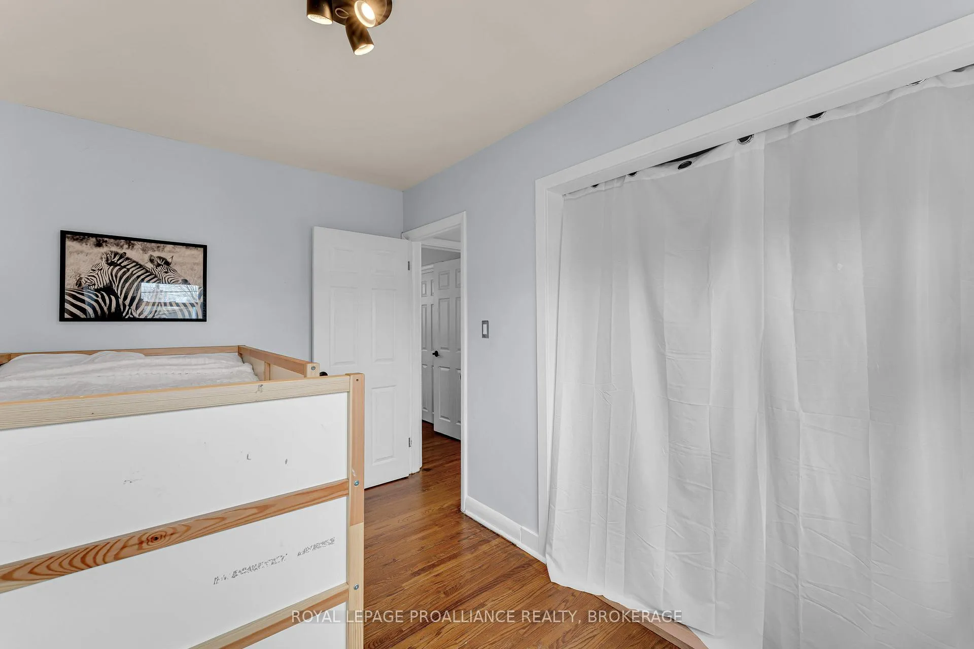 Photo 22 of 386 McEwen Drive, Kingston, City Southwest — HOMEH