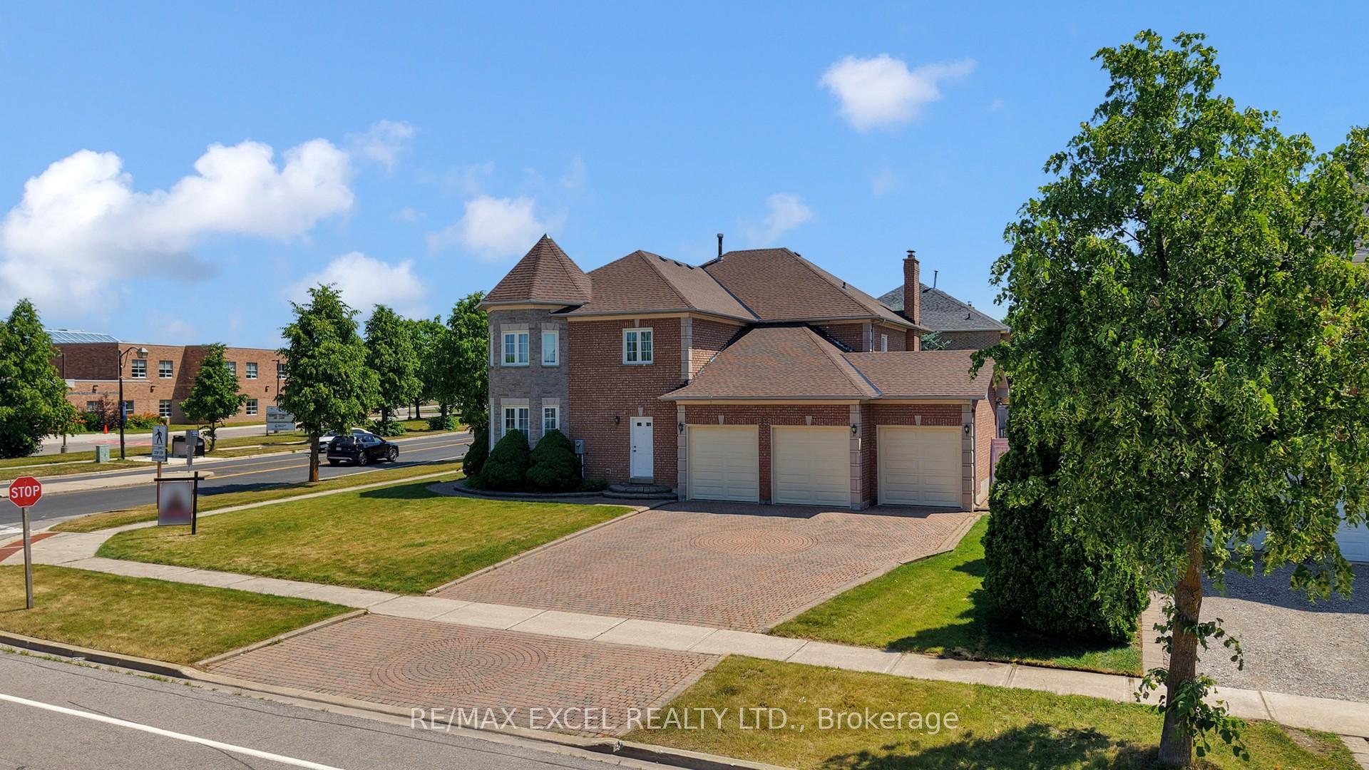 Photo 2 of 35 Townson Road, Markham, Cachet — HOMEH