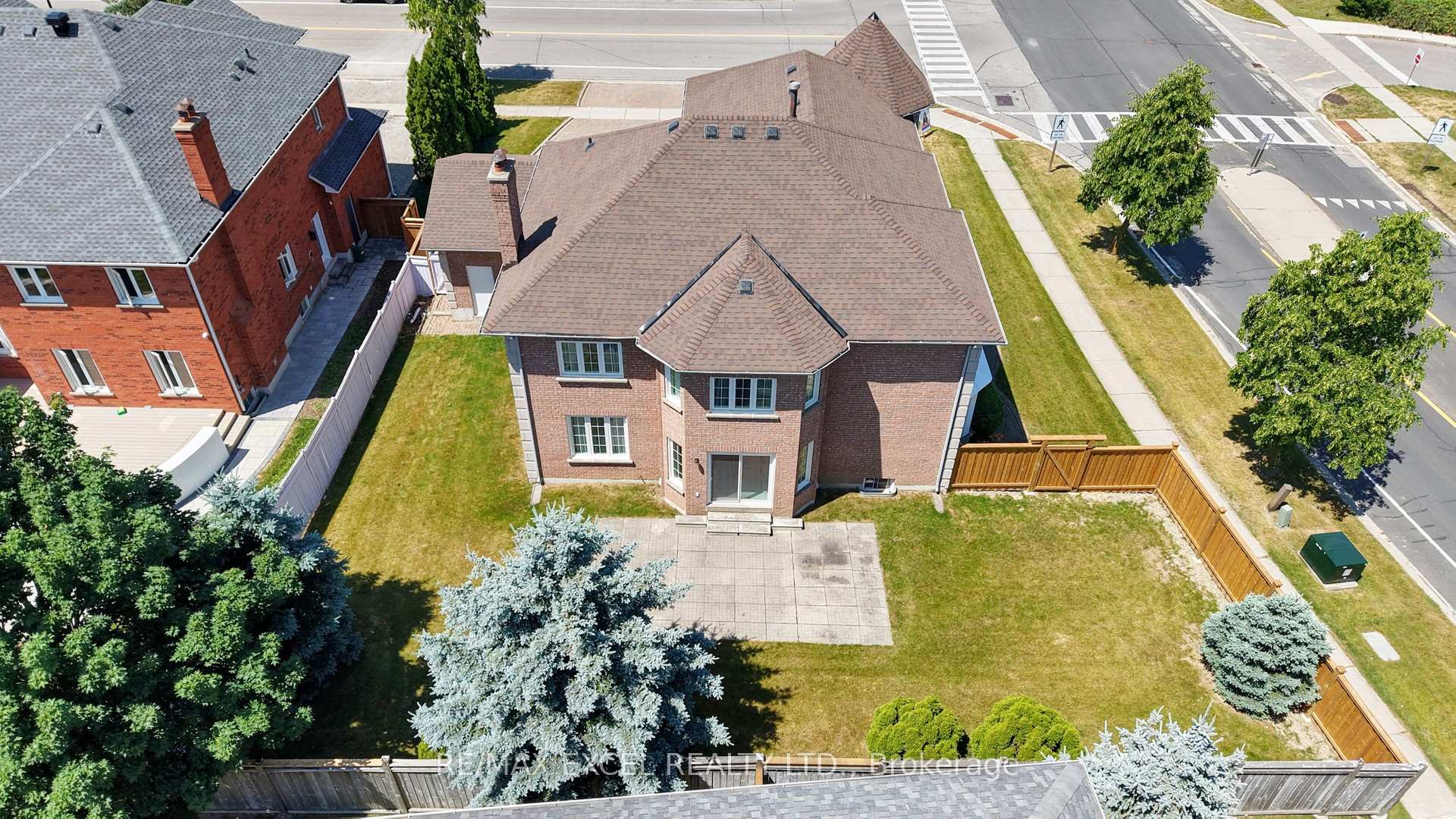 Photo 10 of 35 Townson Road, Markham, Cachet — HOMEH