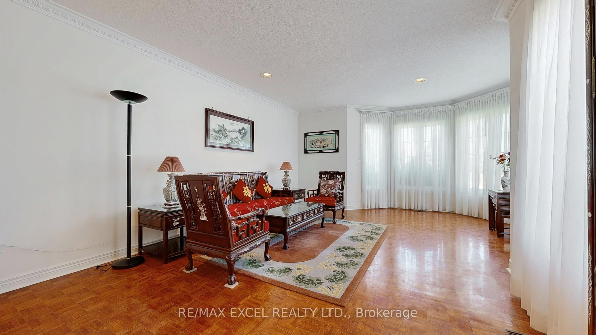 Photo 12 of 35 Townson Road, Markham, Cachet — HOMEH