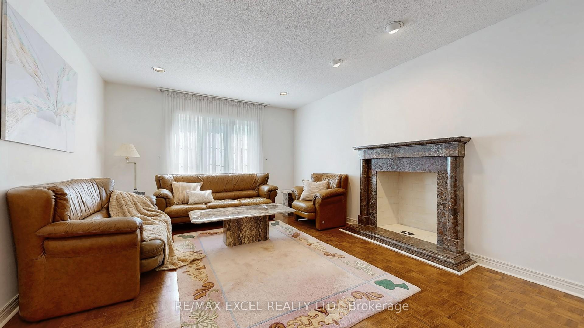 Photo 22 of 35 Townson Road, Markham, Cachet — HOMEH