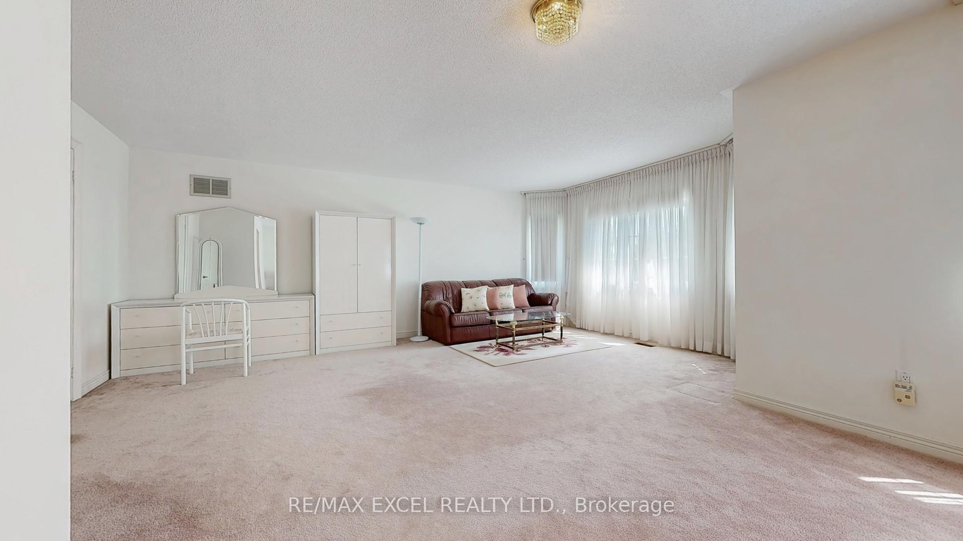 Photo 31 of 35 Townson Road, Markham, Cachet — HOMEH
