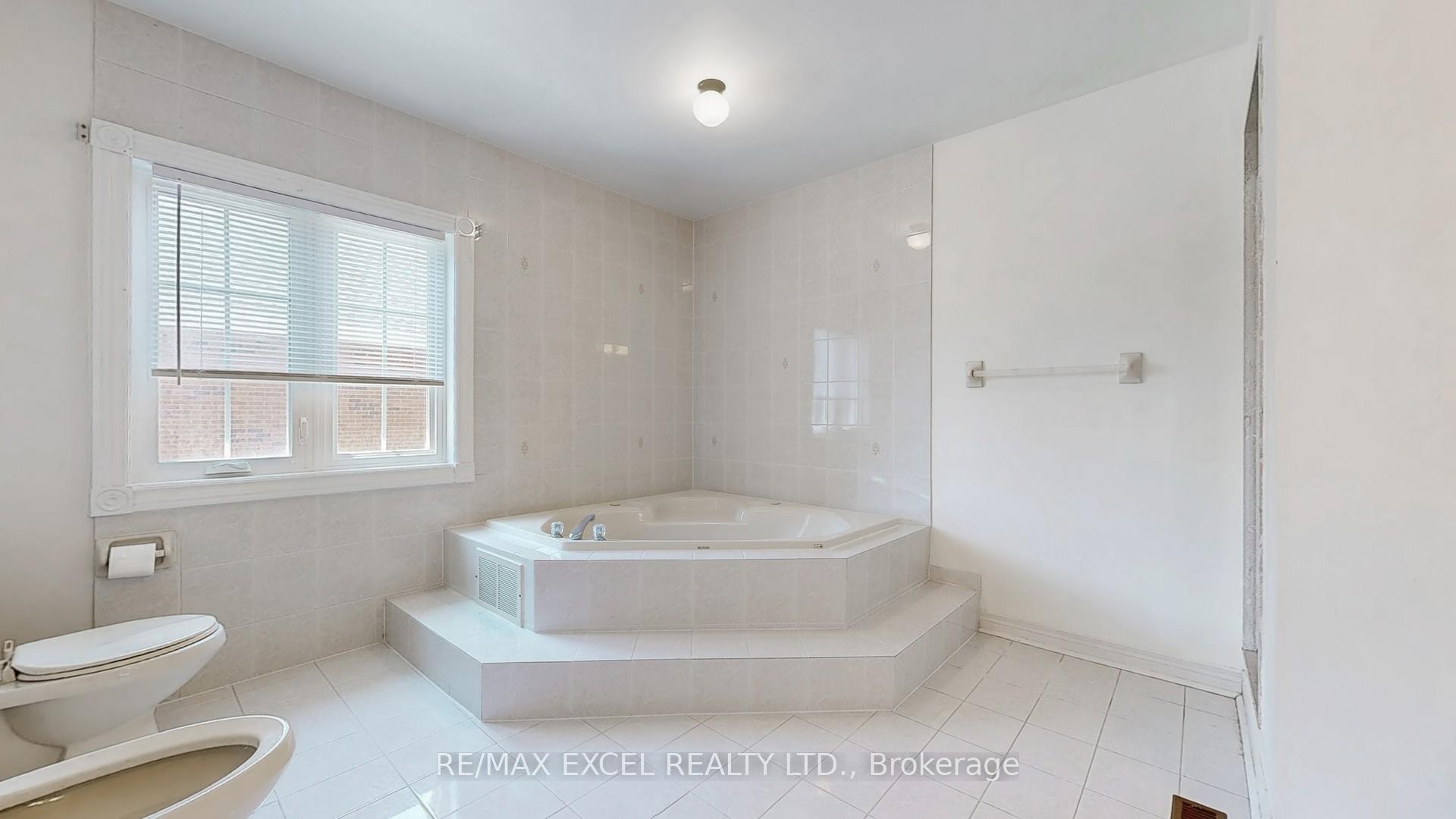 Photo 33 of 35 Townson Road, Markham, Cachet — HOMEH
