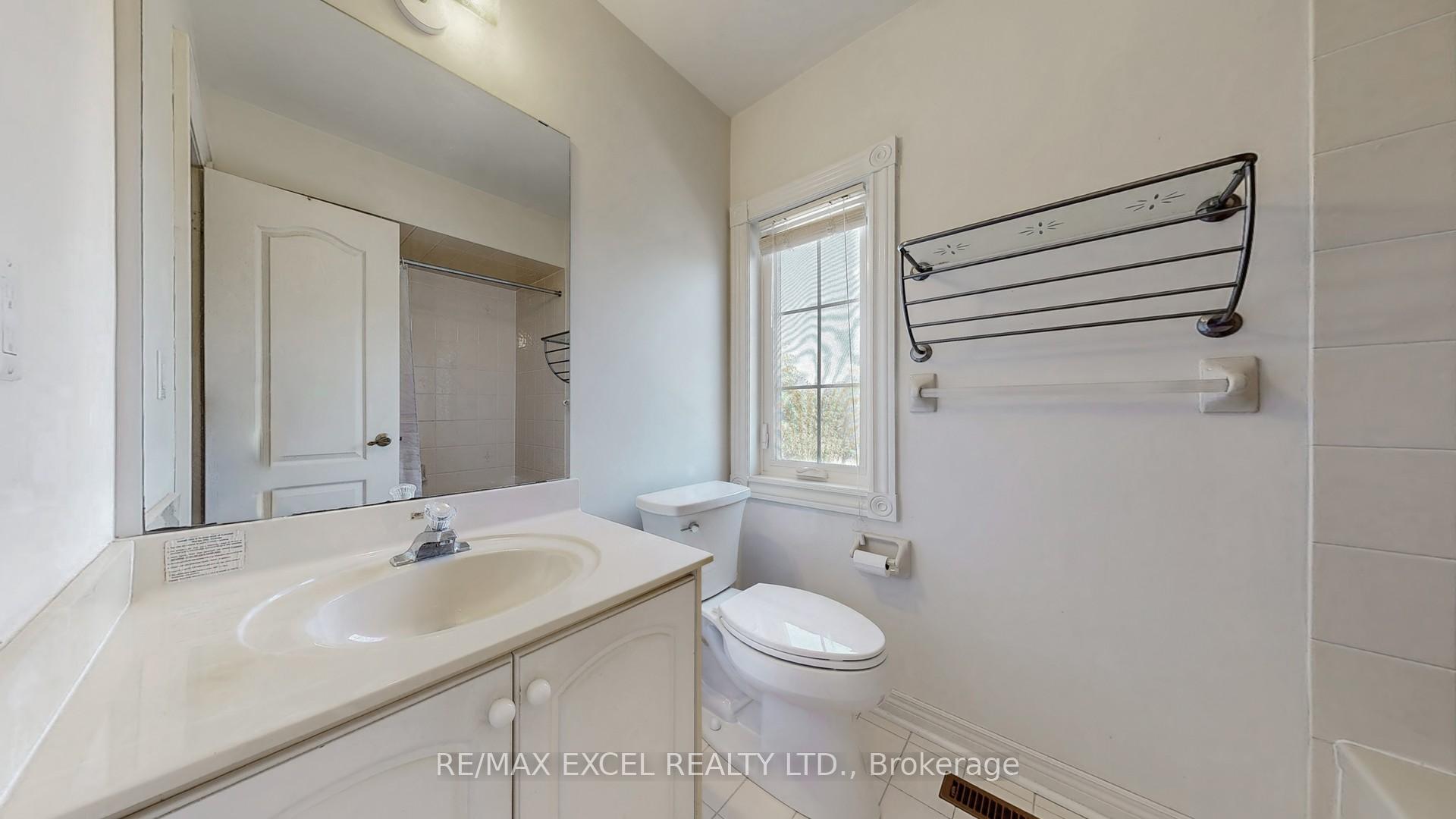 Photo 36 of 35 Townson Road, Markham, Cachet — HOMEH