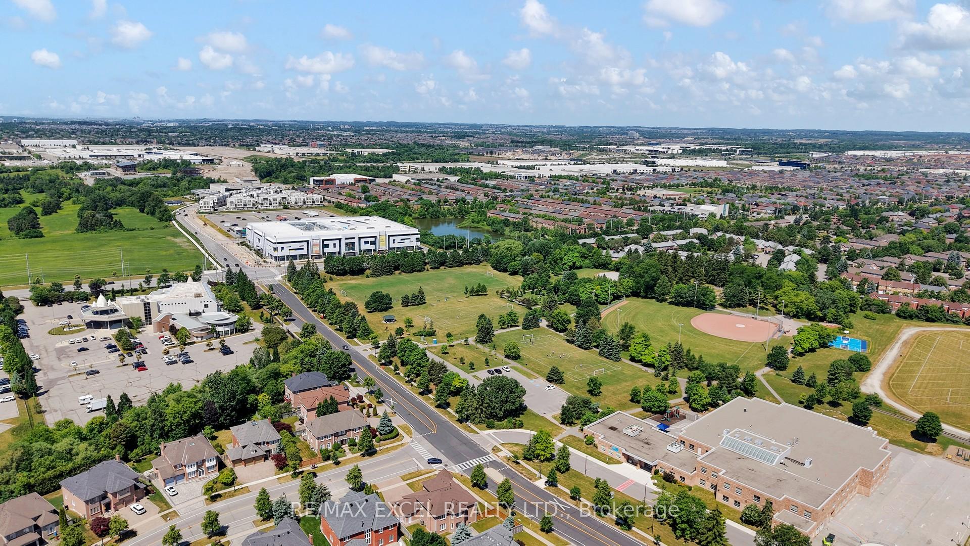 Photo 47 of 35 Townson Road, Markham, Cachet — HOMEH