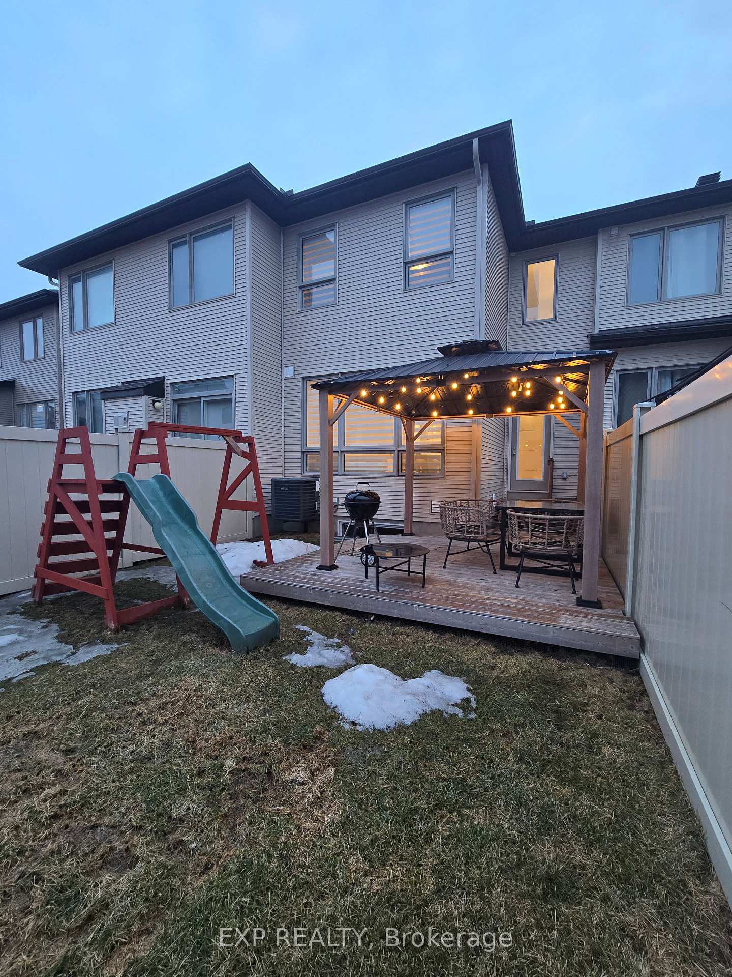 Photo 20 of 528 Triangle Street, Ottawa, Kanata - Emerald Meadows/Trailwest — HOMEH