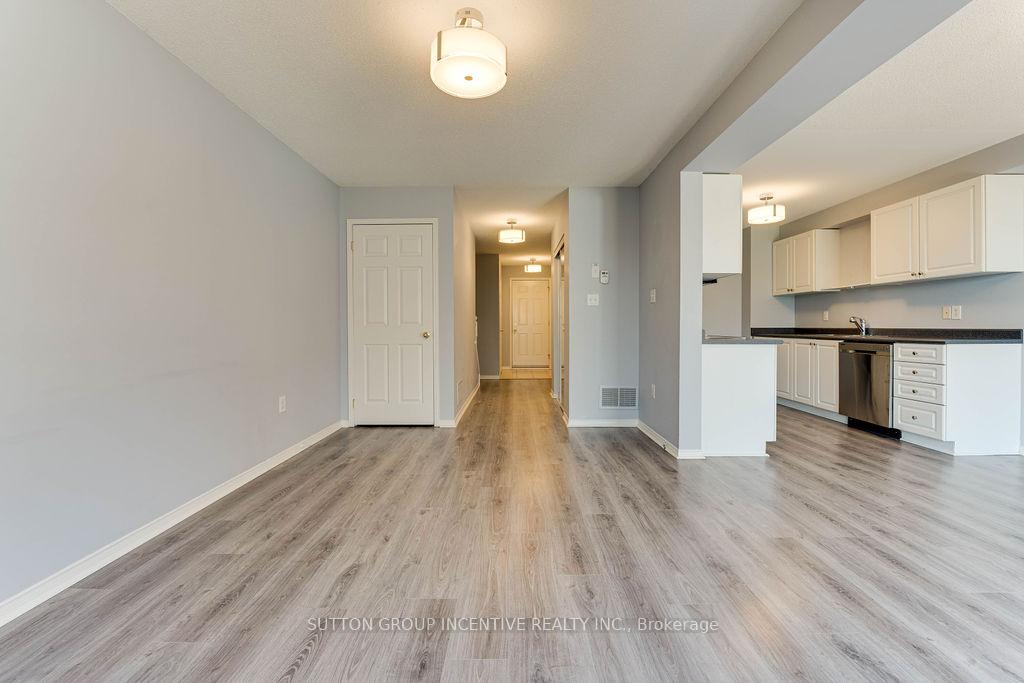 Photo 6 of 144 Southwinds Crescent, Midland — HOMEH