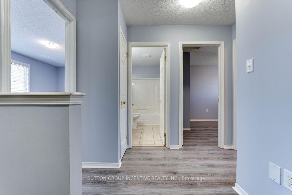 Photo 16 of 144 Southwinds Crescent, Midland — HOMEH