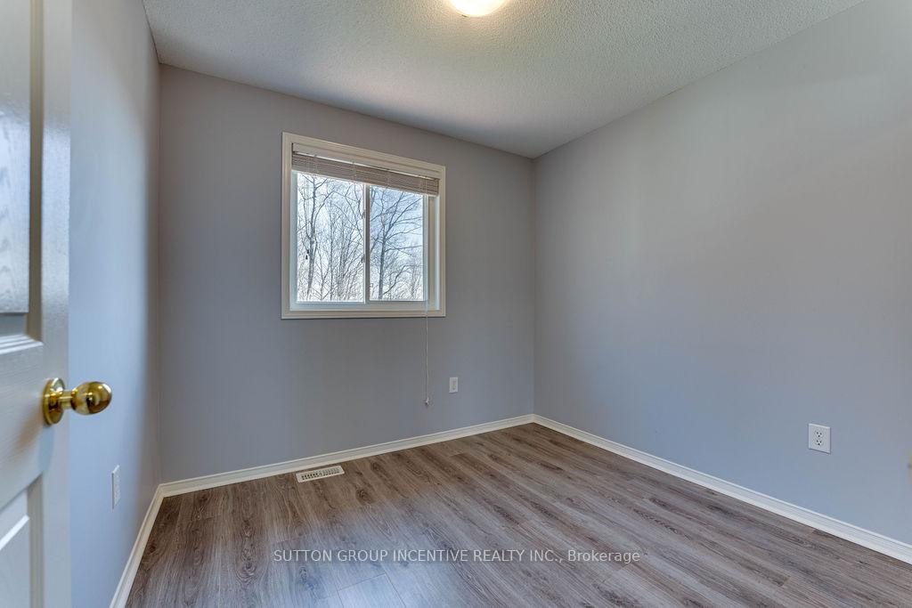 Photo 27 of 144 Southwinds Crescent, Midland — HOMEH