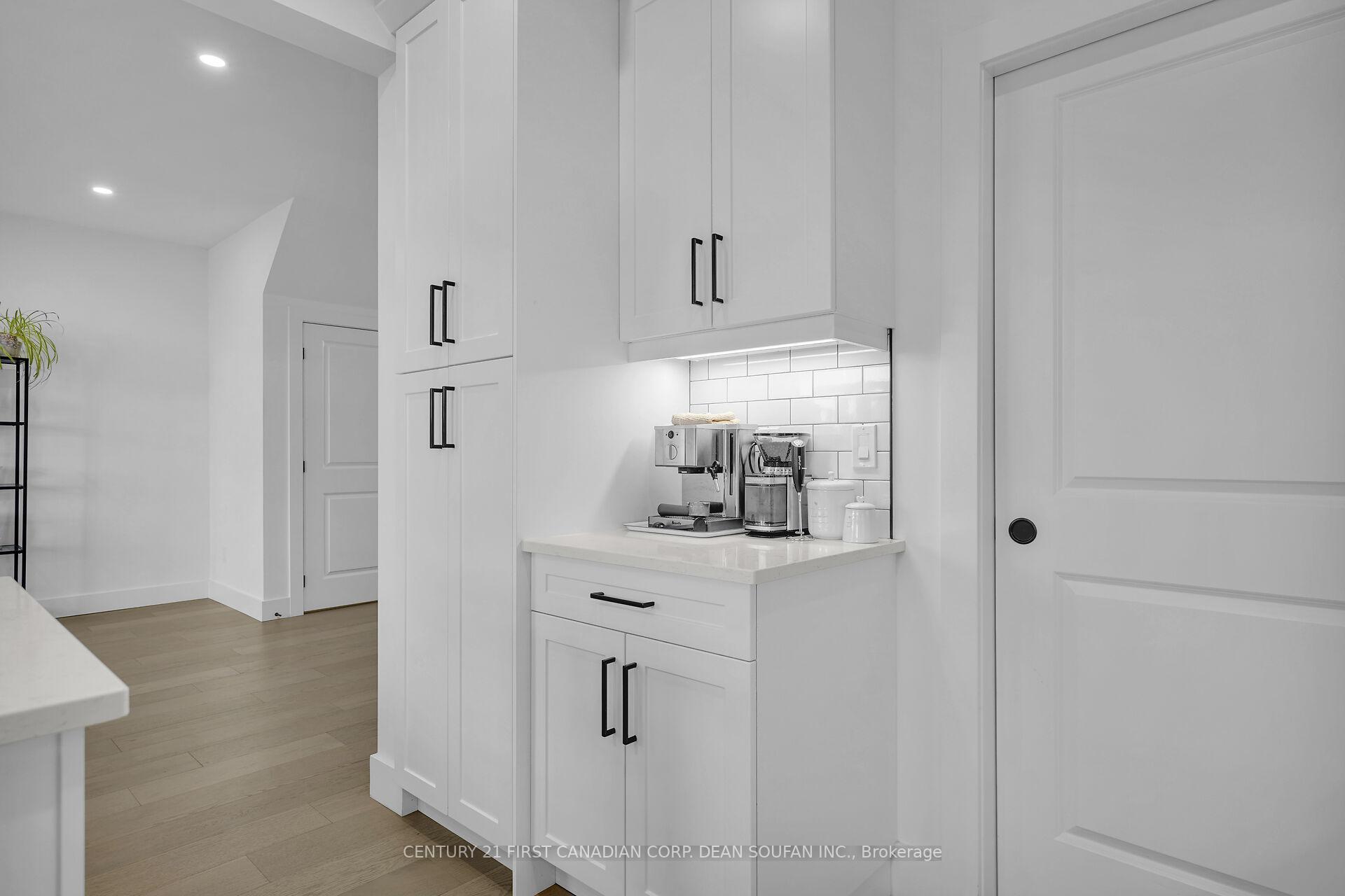 Photo 16 of 224 Winlow Way, Middlesex Centre, Kilworth — HOMEH