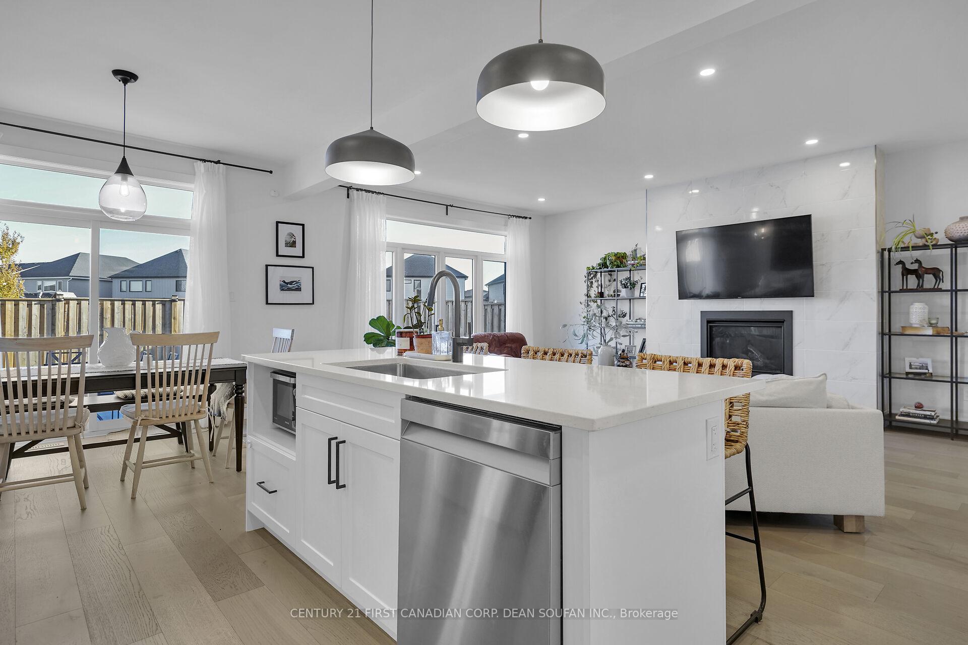 Photo 18 of 224 Winlow Way, Middlesex Centre, Kilworth — HOMEH