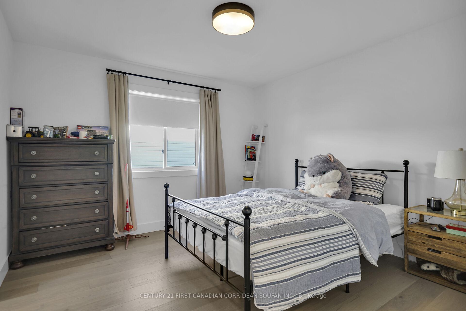 Photo 31 of 224 Winlow Way, Middlesex Centre, Kilworth — HOMEH